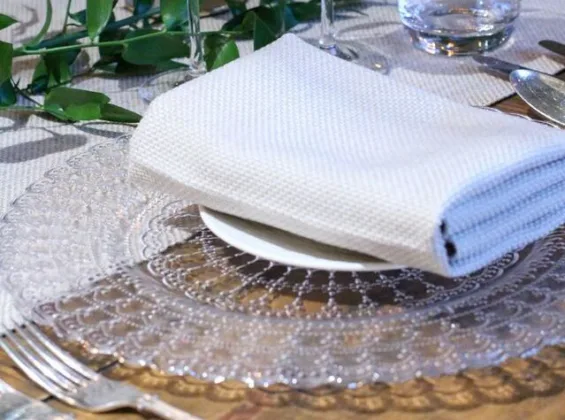Pearl White Napkin & Table Runner
