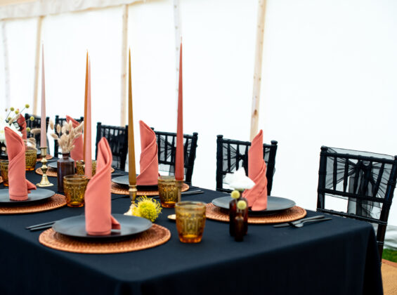 Autumn Orange napkins with Jet Black table cloth base