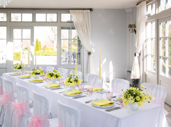 Sicilian Lemon napkins with Blossom Pink Organzas