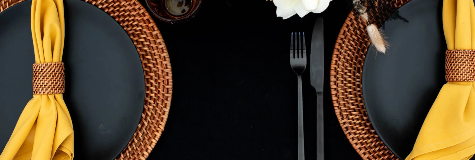 Honeycomb gold napkins and tablecloths for weddings and events